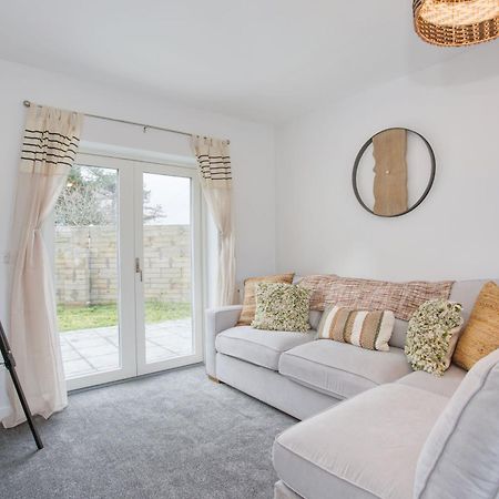 St Ives Bay - Immaculate Brand New 3Bed - Free Parking - Beach - Wifi ヘイル エクステリア 写真