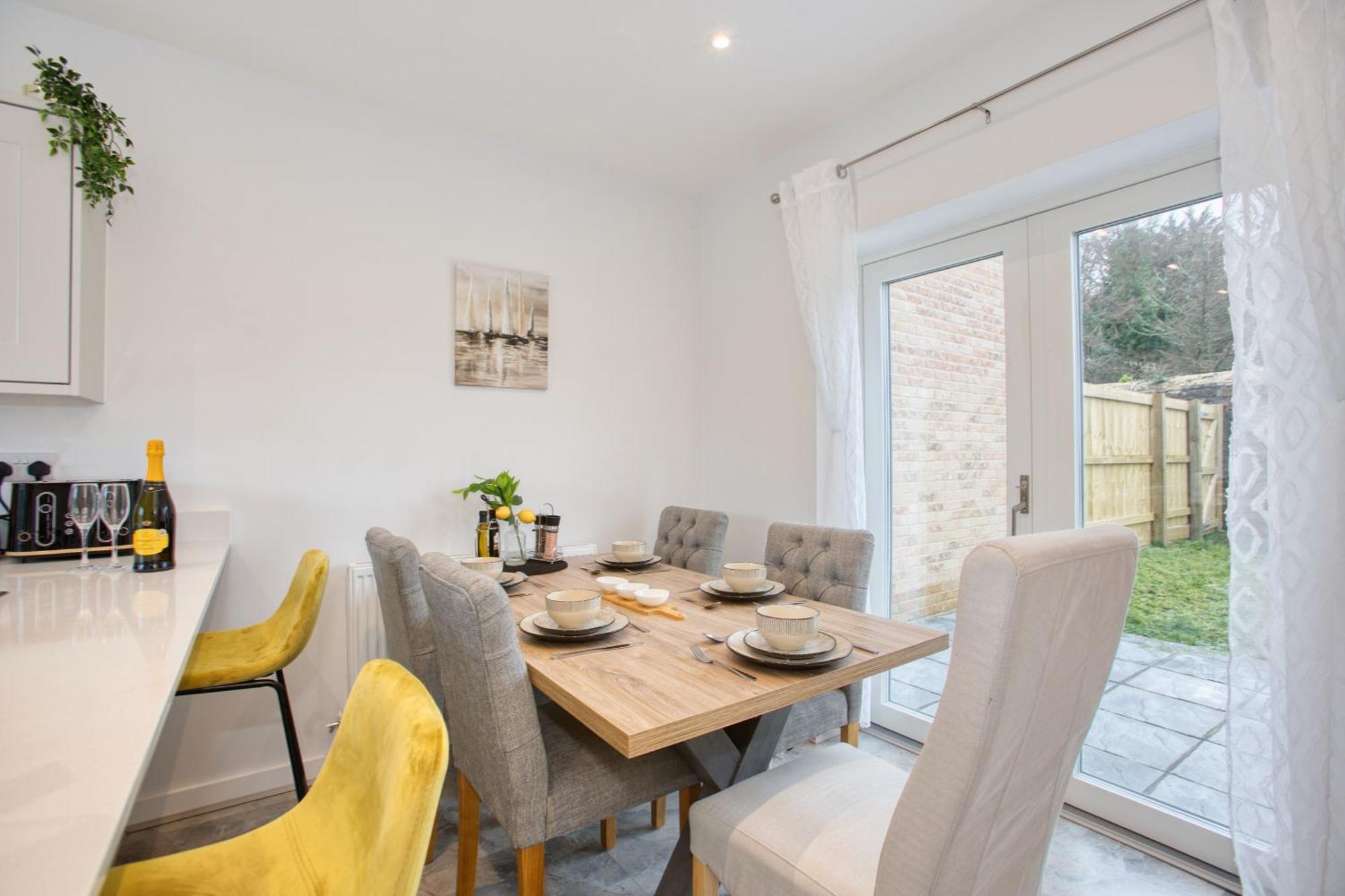 St Ives Bay - Immaculate Brand New 3Bed - Free Parking - Beach - Wifi ヘイル エクステリア 写真